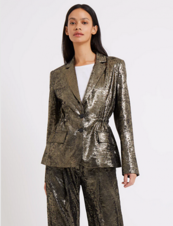 Jas blazer dengan warna metalik